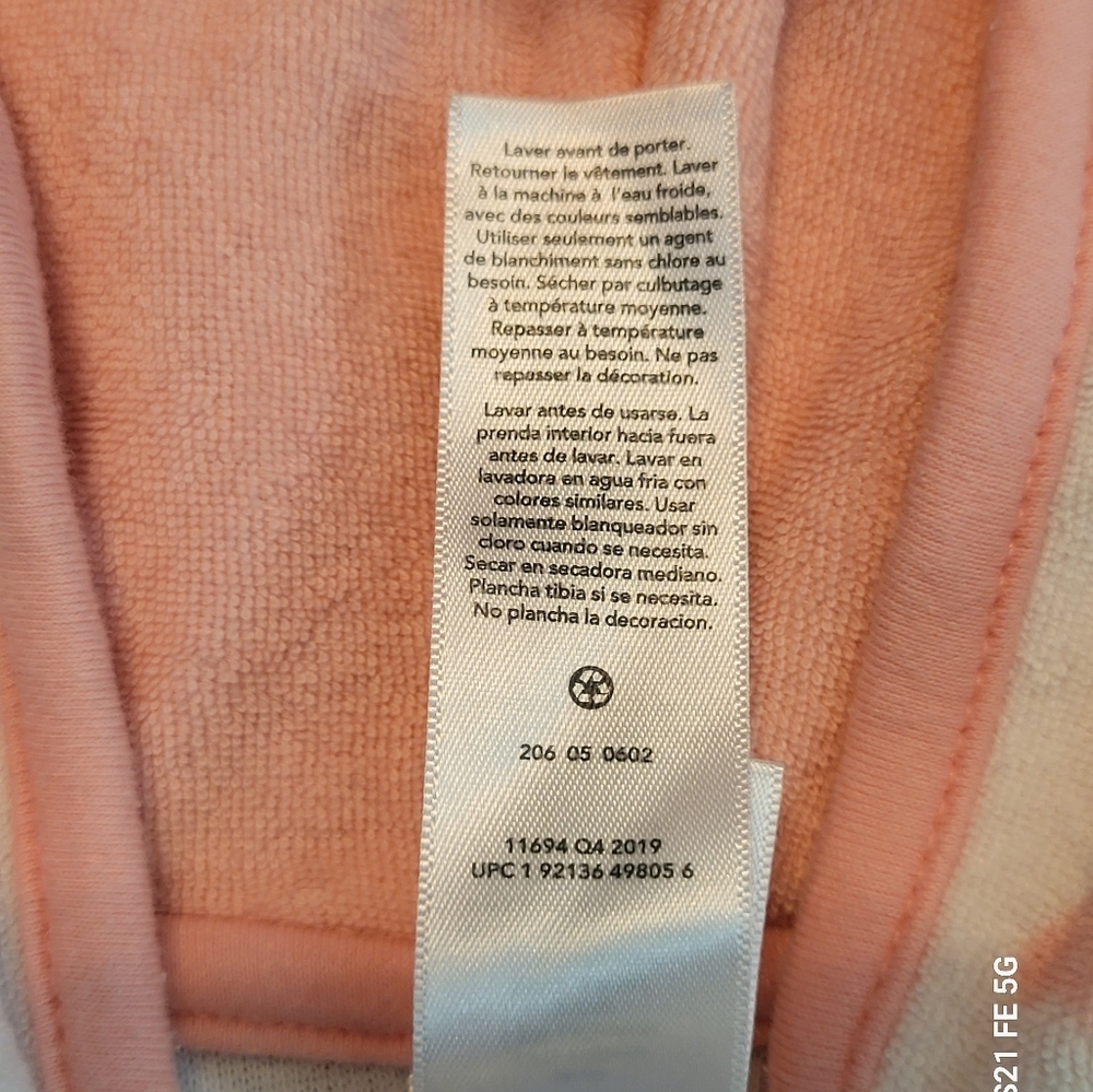 π©· 3/$15 Girls (0-9 M) Carter's Pink & White Hooded Robe, lamb pockets & tie New - Picture 5 of 5